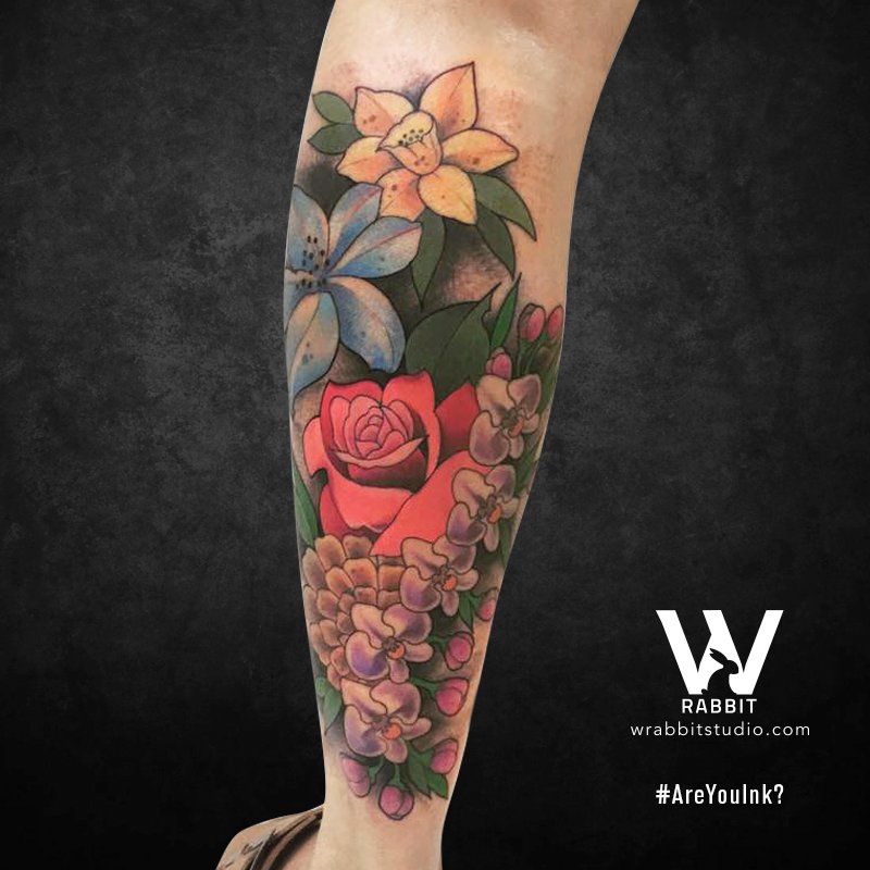 Flores por Lalo. Cotiza tu tattoo por whatsapp 📱55 5997 2829. #AreYouInk? #TattooStudio #Coyoacan #tatuaje #tatuajes #tattoo #tattoos #tattoolife #flores #tatuajedeflores #florestatuadas #tattooflowers