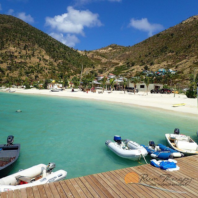 Another shot of Great Harbour from the Customs Dock. Looking good!
.
.
.
#jostvandyke #jvd #greatharbour #bvi #britishvirginislands #afterthestorm #afterthehurricane #rum_therapy #rumtherapy #tropicalbeach #tropicalescape #tropicalbeauty #tropicaltravel … ift.tt/2w3CBXK