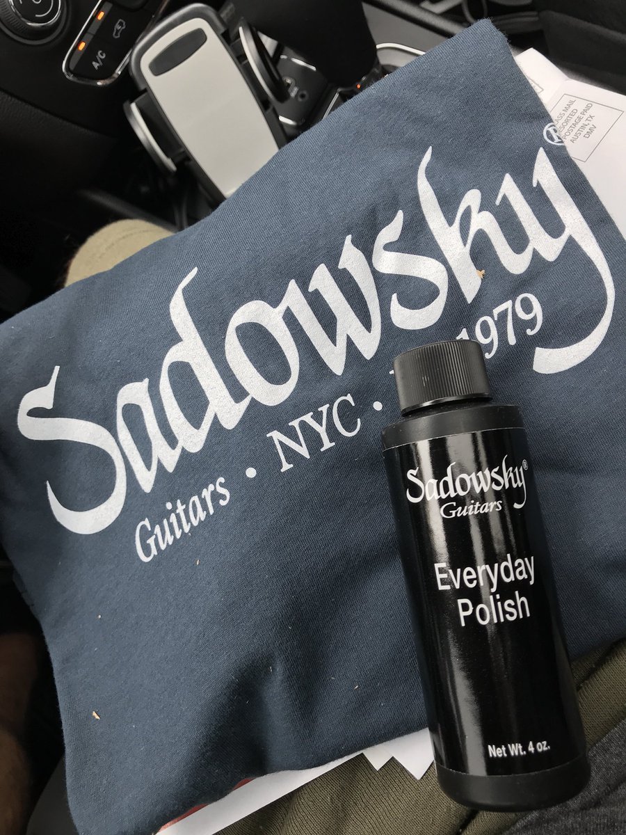 arodweb's tweet photo. Just got in the mail some goodies from my Sadowsky family... Roger, Lisa & Peter , thank you for always “making it happen” for me! 🙌🏼 #Sadowsky #sadowskybass #playsadowsky #rogersadowsky #sadowskyartist #arodbass #blessed 🙌🏼 https://t.co/Hb0EJsvGIt