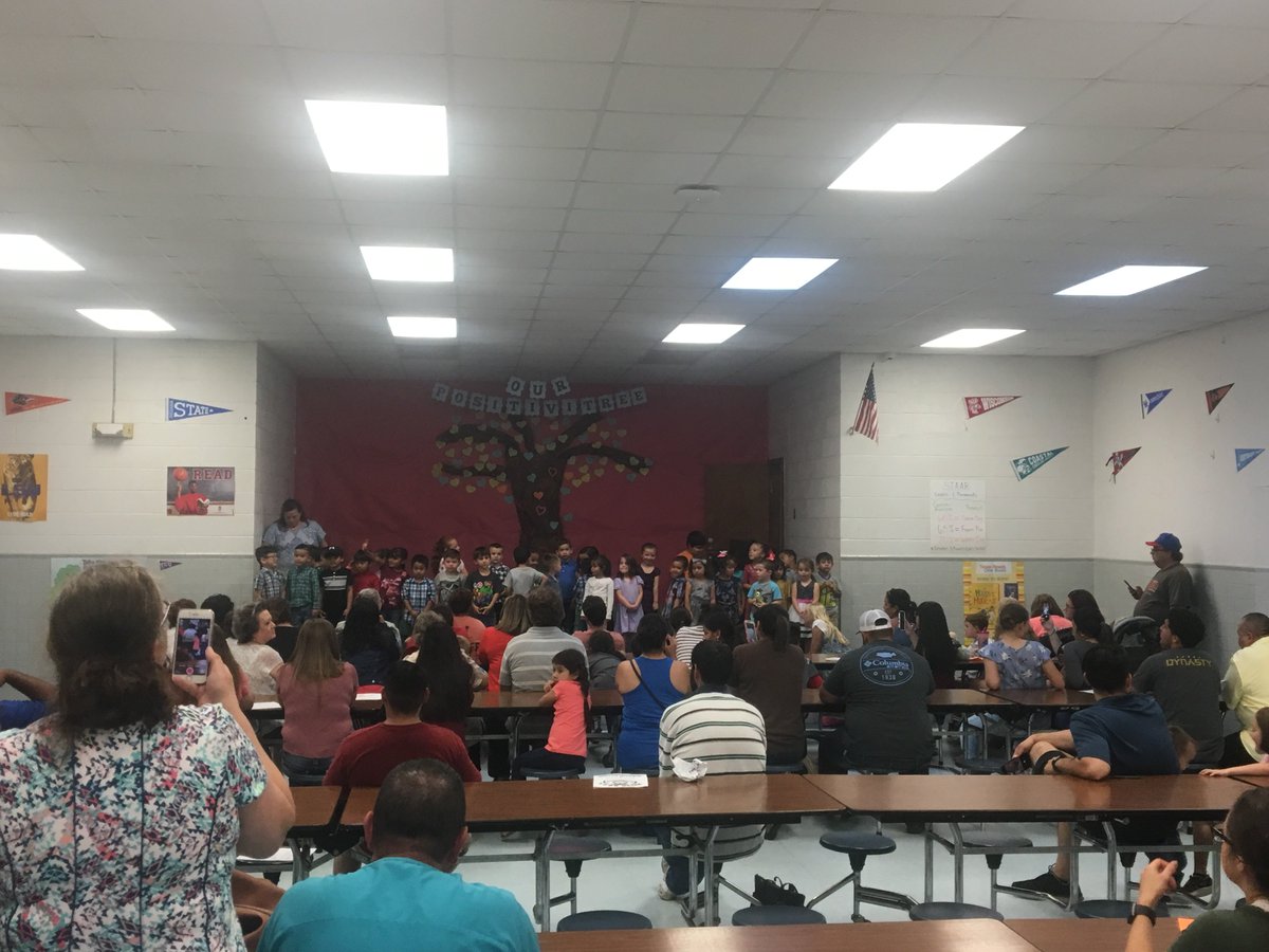 thowardttu's tweet photo. Some of our amazing PreK kids treated parents to a performance at the PreK transition night.  😀 Our kids rock!!!  Thank you to the parents that turned out tonight.  @PKthru5mustangs @NataliaISD https://t.co/OcPksshGcB