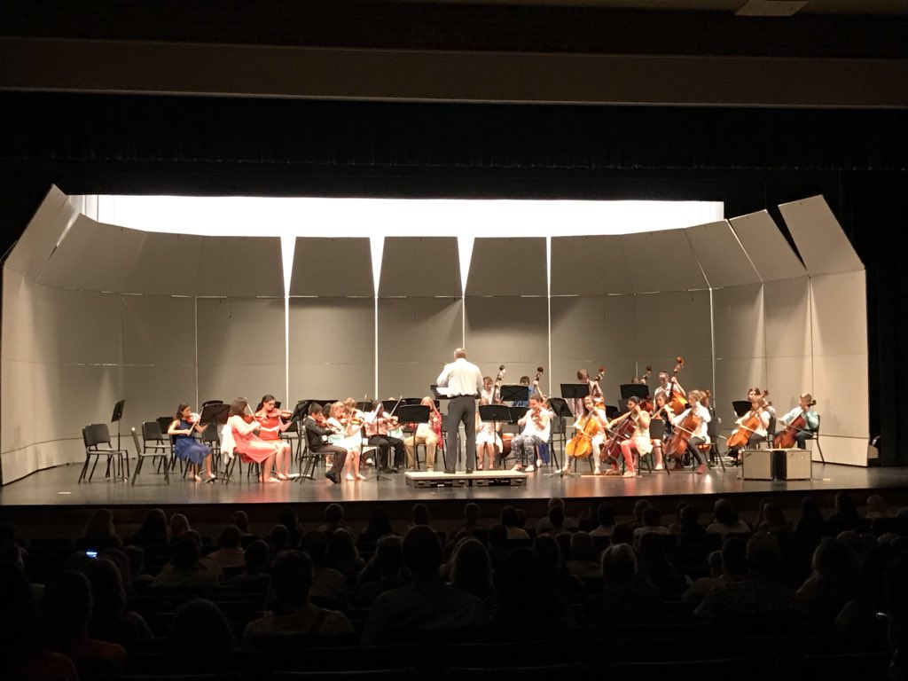 PrinJeffDuncan's tweet photo. Very proud of our Strings program @RCEMiddle for an excellent performance tonight. Great job to our 8th Graders in their final performance at RCE. #RCEstrings #RCEmindset #greatjob https://t.co/Qletw44Jrf