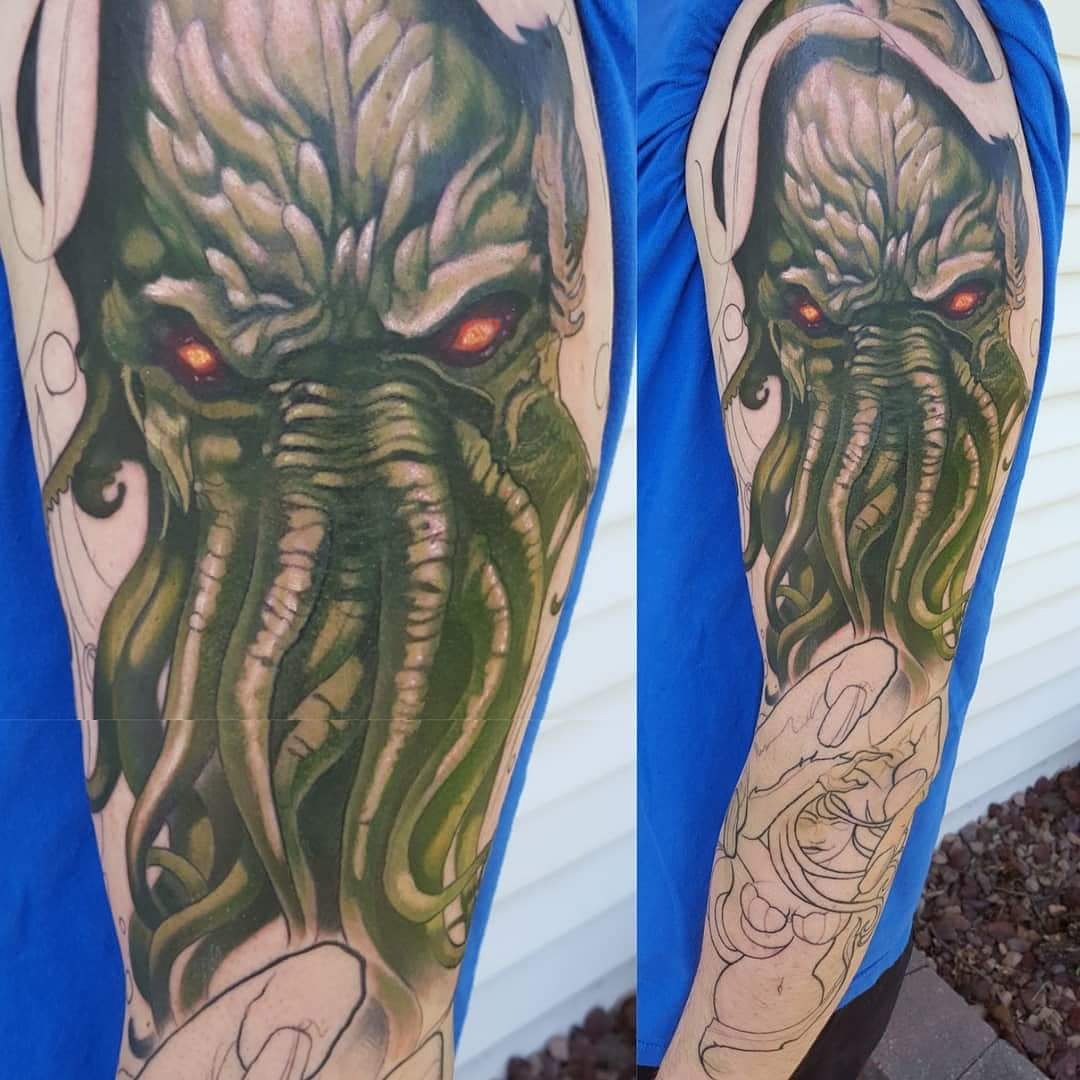 Digital_Placebo's tweet photo. Round 2. So stoked
#tattoo #colourtattoo #colortattoo #tattoolife #cthulu #HPLovecraft #Mermaid #sleeve #tattoosleeve #InkMaster #INK #inked #Tattoosday #GoodBoy #fusionink #beestingtattoo #mermaidtattoo #cthulhutattoo #hplovecrafttattoo #bodyart #Art https://t.co/iHDQLTGQKi