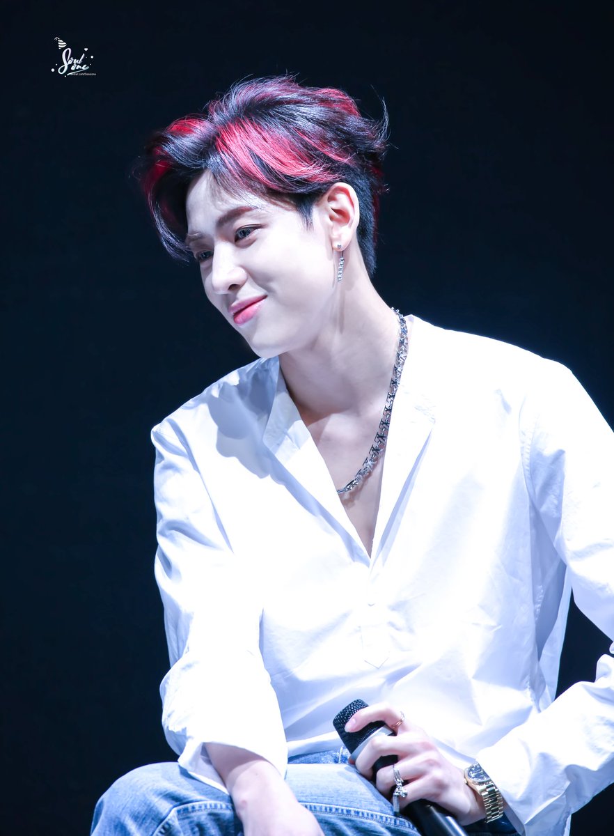 Ssoulone's tweet photo. -🎂
-🐍
-💓
생일 축하해 🎉 멋쟁이@BamBam1A

#GOT7 #BamBam 
#갓세븐 #뱀뱀
#LegendBamBamDay https://t.co/96S2OMsRHw