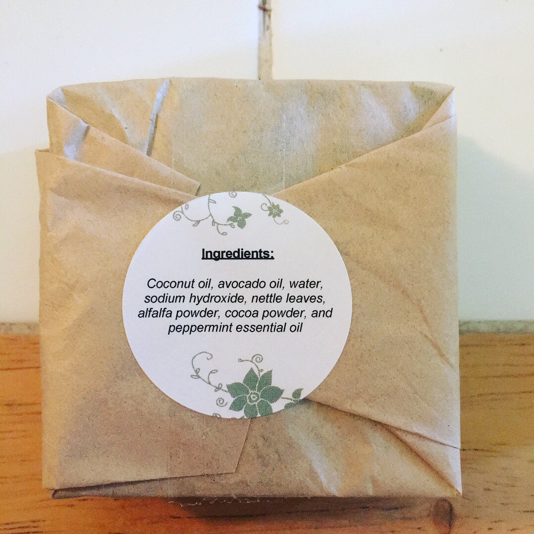 sleepingladysc's tweet photo. Testing out labels.
Love that theyโre stickers! So much easier to apply.
Think I might order a bigger size next time though.
Thoughts?
.
.
#soaplabel #soappackaging #label #vistaprint @Vistaprint #soap #soapmaking #annassoaps https://t.co/4oa9AowTyW