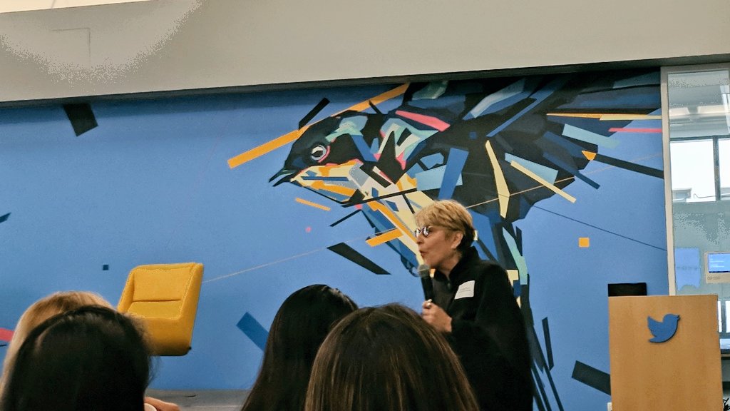 Thank you @theboardlist @Twitter @linkedin @SVB_Financial and I'm sure many others for the insightful #BoardReady event. It was lovely to connect with so many great women and learn about board service today at Twitter HQ. 💙 #ChoosePossibility #WomenOnBoards