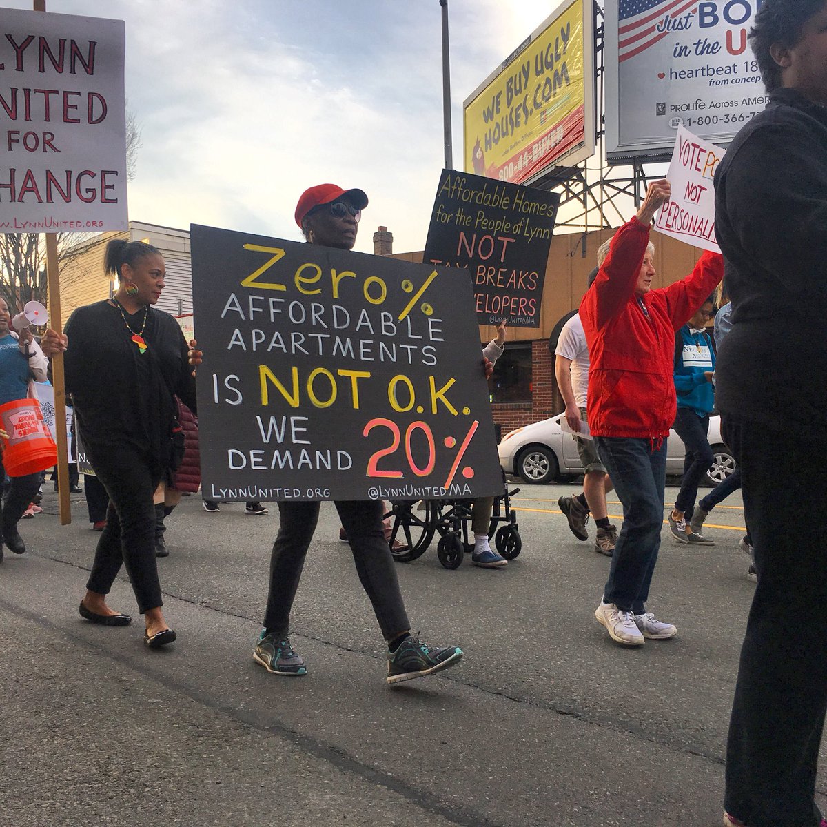 NorthShoreDSA's tweet photo. May Day in Lynn, Ma https://t.co/N2FVX0EoFh