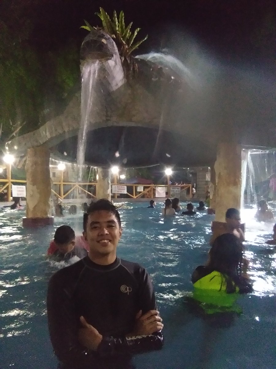 kaizen_neri28's tweet photo. Sarap lumangoy hanggang malunod haha
#bosay https://t.co/FiLeafFHtb