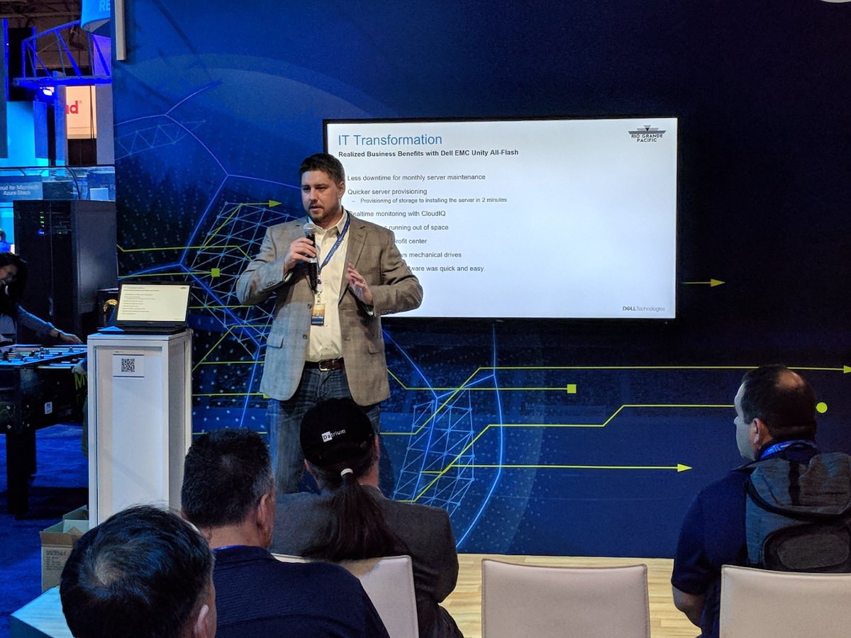 RGPC_FortWorth's tweet photo. Midsize storage presentation ✅ One-on-one media sitdown ✅ Shoutouts from Jeff Clarke and Michael Dell ✅ That's a wrap on #DellTechWorld Day 2! #MakeItReal https://t.co/JHvvcKkGJw