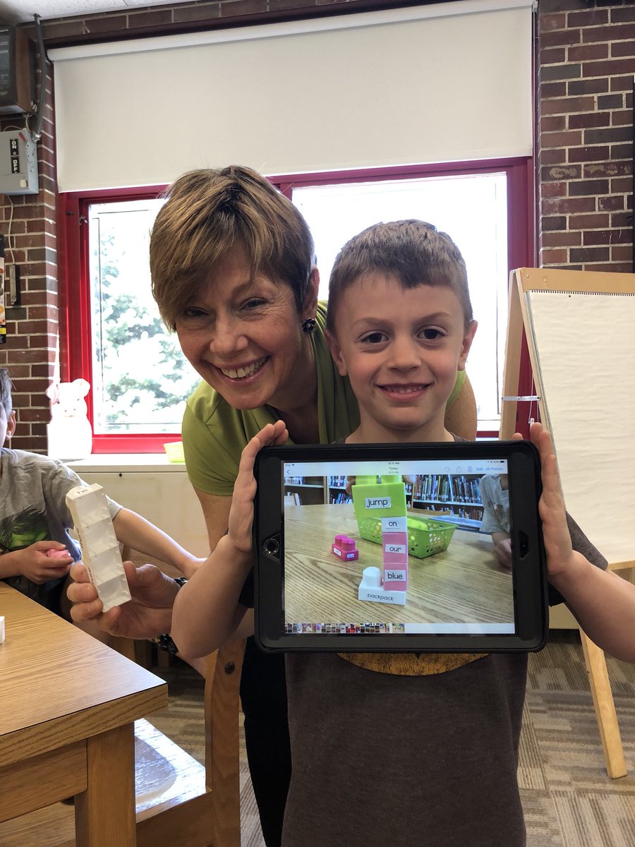 patriciaeyer's tweet image. @WOSnews @miss_rrega #mserhardtWOS Ss built LEGO #poems today in #librarywos #creative #sightwords #loadsoffun