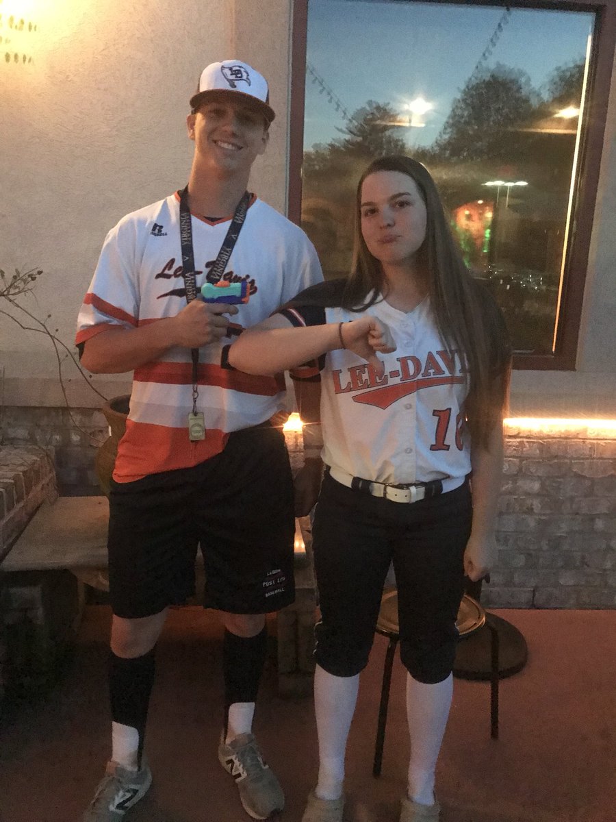 Post game grub😤🌮🇲🇽<a href="/LDAssassin18/">LD Senior Assassins</a>