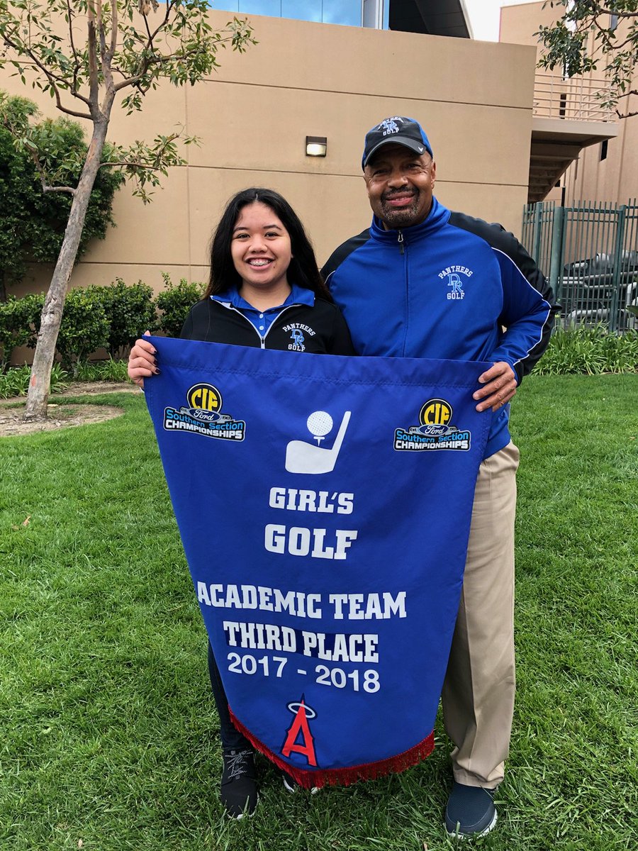 DiamondRPUSD's tweet photo. Diamond Ranch Girls Golf hold the 3rd highest grade point average in the CIF Southern Section! Angel Stadium celebration! #ProudtobePUSD https://t.co/5zwDsdDon6