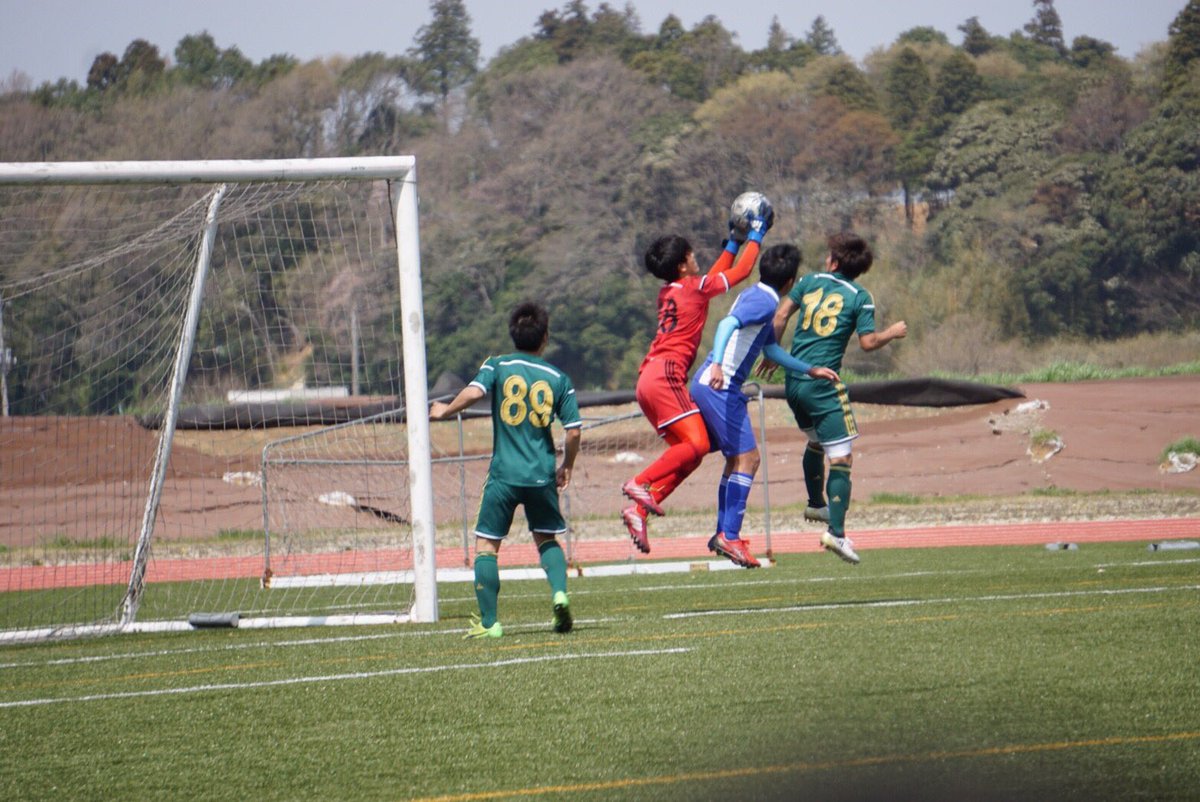 秀明大学サッカー部 A Twitteren 5月3日 木 の10時に秀明大学グラウンドで秀明八千代高校サッカー部と練習試合を行います 暇な方 少しでもサッカーに興味がある方は是非見に来てください