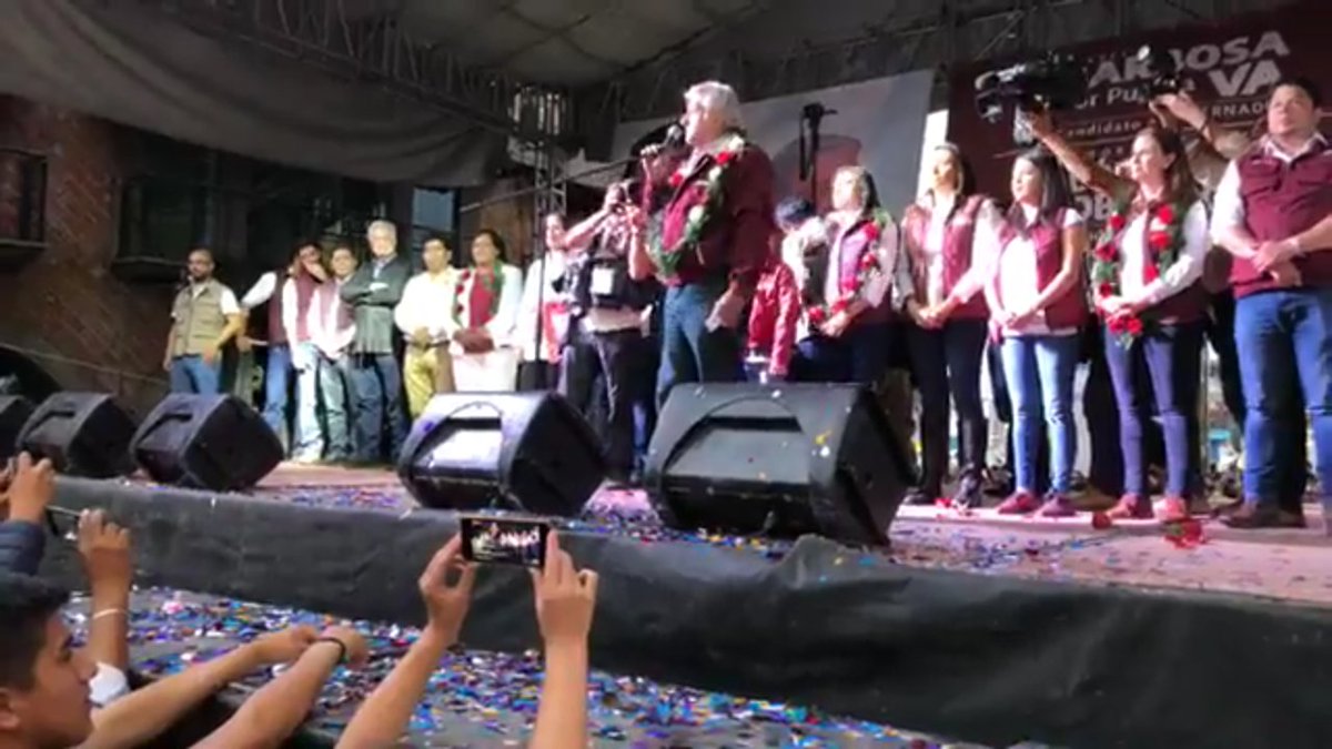 RutaElectoralmx (@rutaelectoralmx) on Twitter photo Puebla: Recibe <a href="/NormaLayon/">Norma Layón</a> candidata a la Alcaldía de San Martín Texmelucan por <a href="/MorenaEnPuebla/">Morena Puebla</a> y <a href="/LizSanchezSM/">Liz Sánchez</a> aspirante a Dip. Federal por el <a href="/PTPueblaOficial/">PT Puebla</a> a <a href="/lopezobrador_/">Andrés Manuel</a> candidato presidencial; se compromete apoyar el Tianguis del municipio Puebla: Recibe <a href="/NormaLayon/">Norma Layón</a> candidata a la Alcaldía de San Martín Texmelucan por <a href="/MorenaEnPuebla/">Morena Puebla</a> y <a href="/LizSanchezSM/">Liz Sánchez</a> aspirante a Dip. Federal por el <a href="/PTPueblaOficial/">PT Puebla</a> a <a href="/lopezobrador_/">Andrés Manuel</a> candidato presidencial; se compromete apoyar el Tianguis del municipio