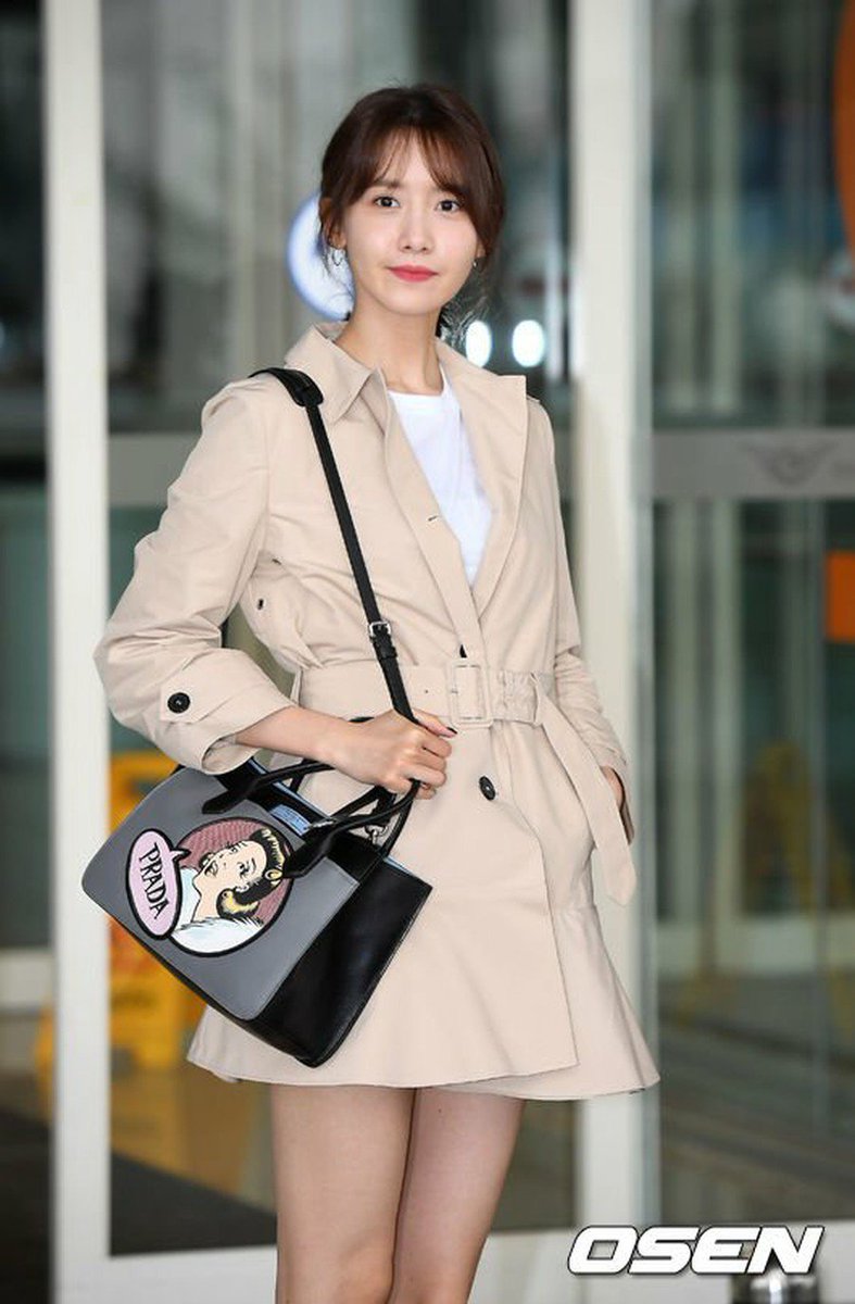 韓流ツイッター در توییتر 少女時代 ユナ プラダファッションショーのためニューヨークへ出国 少女時代 まとめlive T Co Tu97cubsha