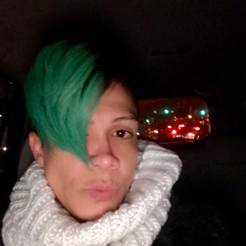 SweetsBella tweet picture
