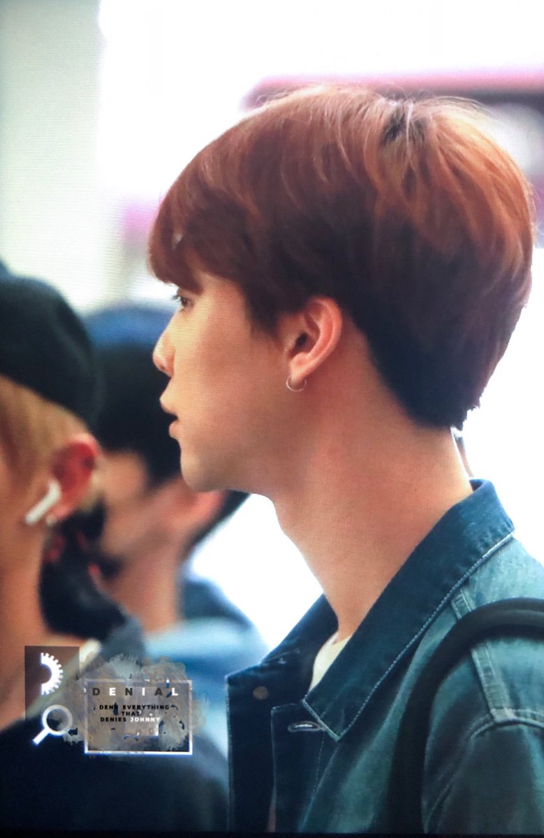 appreciatejohn's tweet photo. 180501 LAX

#JOHNNY #쟈니 https://t.co/apWcjIBvPD