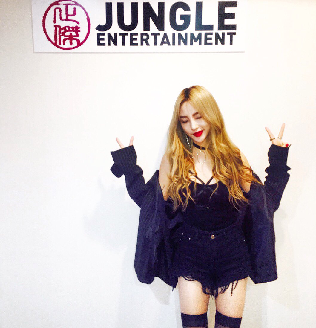 4TEN_Official's tweet photo. HAPPY HEEO DAY!! 포텐 히오의 생일을 축하합니다~ 행복한 생일이 되길 바래요~ https://t.co/OkElmi3Hf3