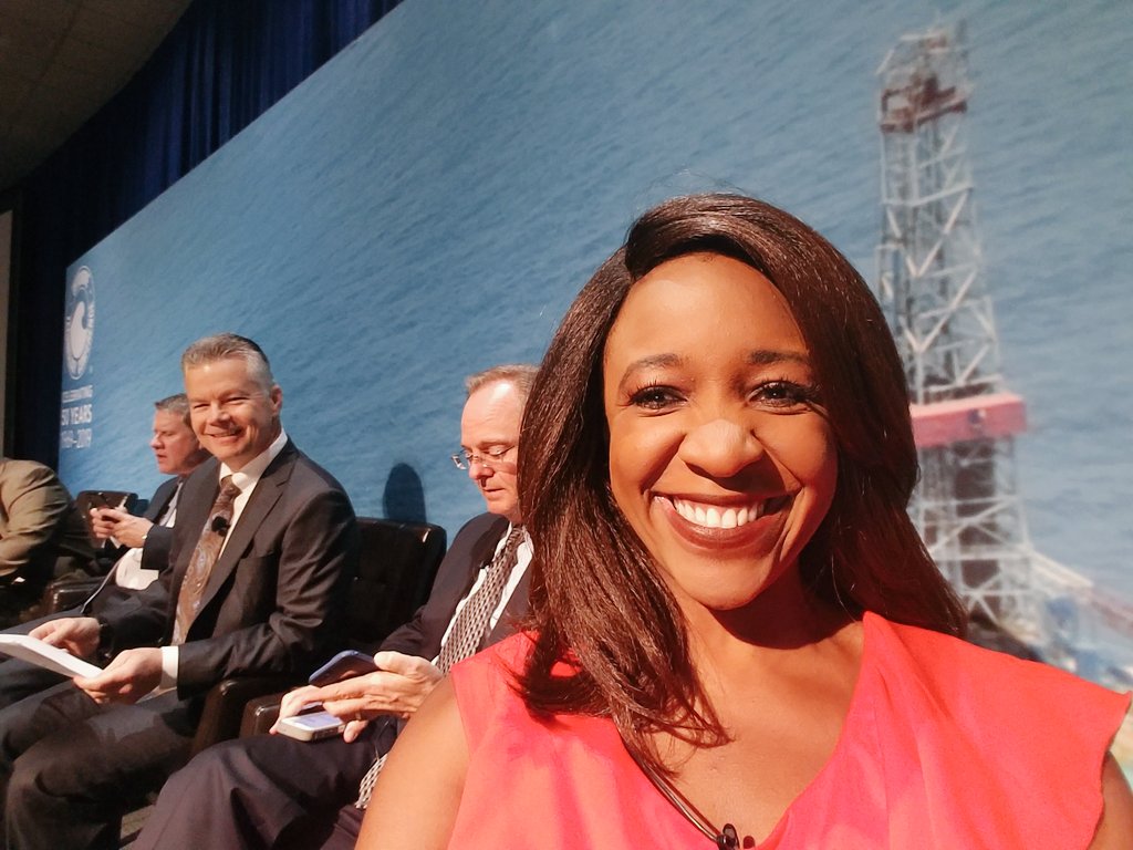 #Selfie right before taking the stage @OTCHouston I enjoyed moderating the panel on 'Global Intellectual Property Strategy' 
#intellectualproperty #patents #intellectualpropertyprotection #optimizing #IndustrialStrategy