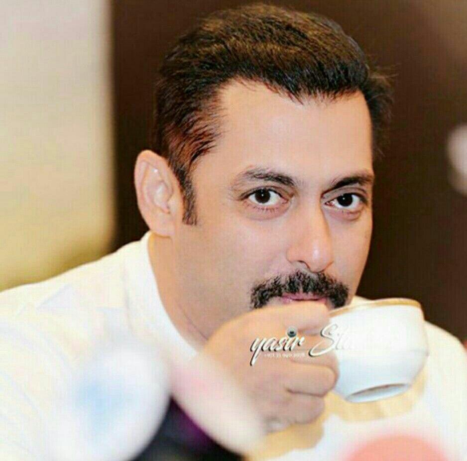 Being__Skhan's tweet photo. @asiya_parween @BeingSalmanKhan @SohailKhan @BeingSAkhtar @BeingAbhi_Jha @Shaila39039754 @Ayesha47761379 @BeingSalmanKhan 
#GoodMorningWorld https://t.co/SLNEHlriem