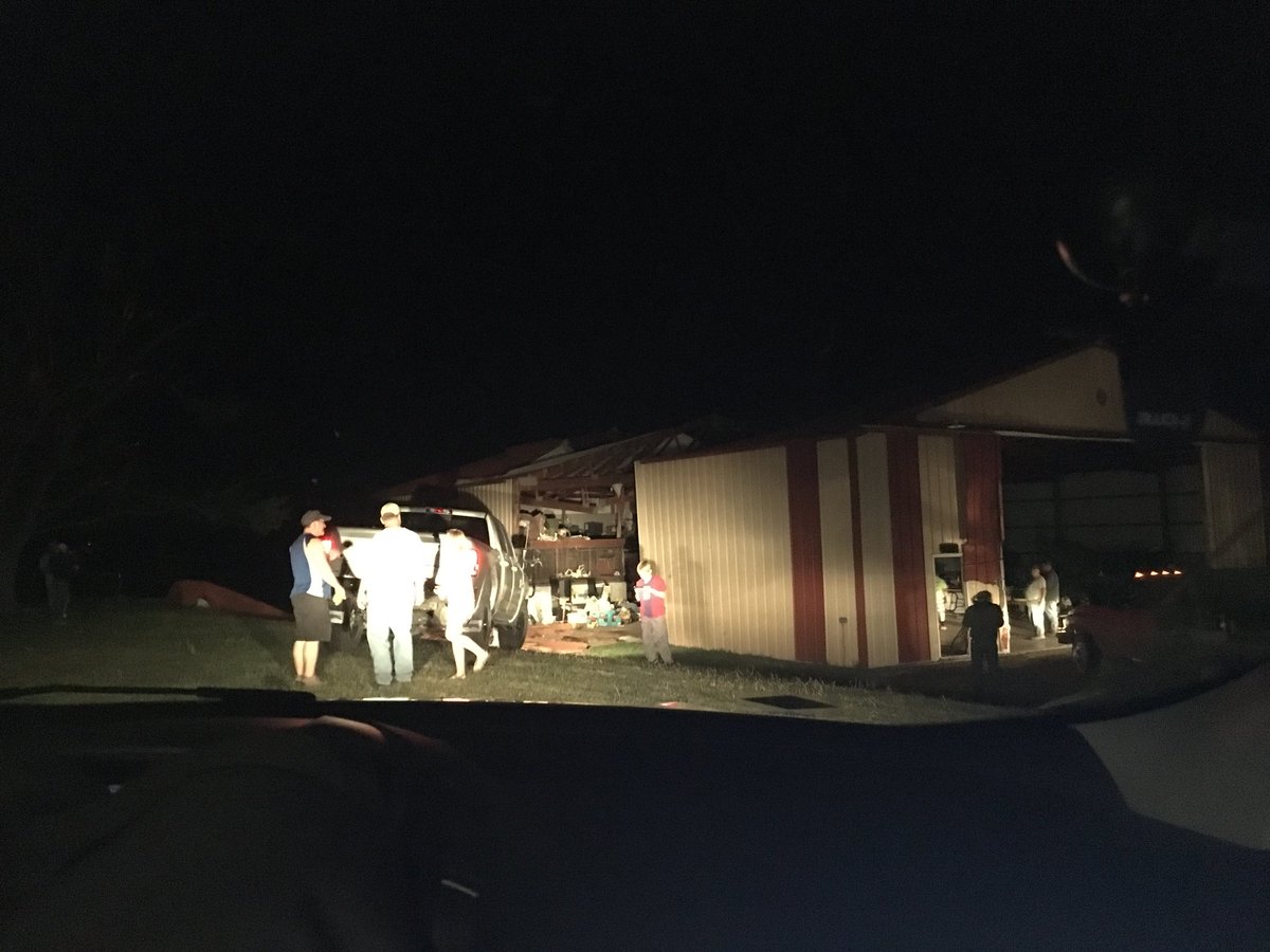 KatieTheWXLady's tweet photo. Tornado damage to a barn in northwest Saline County, south of Tescott. #kswx #kansas #tornado #ksnw @KSNStormTrackr3 @KSNNews https://t.co/X7KkDjChko