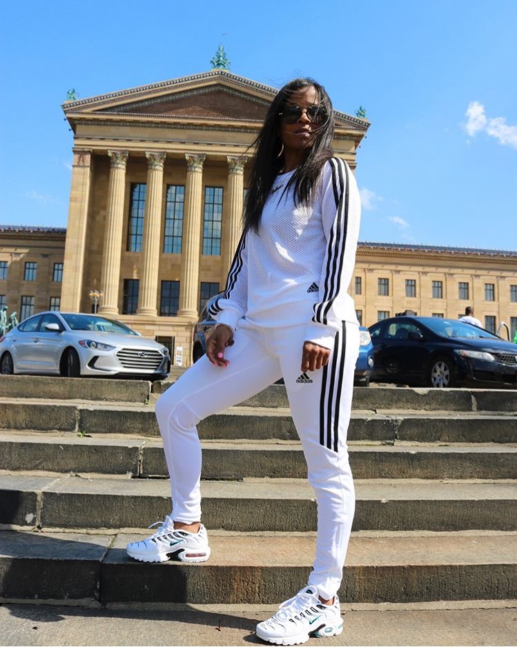 _MsACT's tweet photo. Thankful to have made it this far because so many has gone before me. #HistoricalMoment #PhiladelphiaArtMuseum #NetworkingEvent #HeartOfTheCity #Philadelphia #ACLens #Writer #SU2018 #ChildOfTheKing 👑#MsAct

Photo Cred: @AloniChristina https://t.co/eTEJM2rL3o