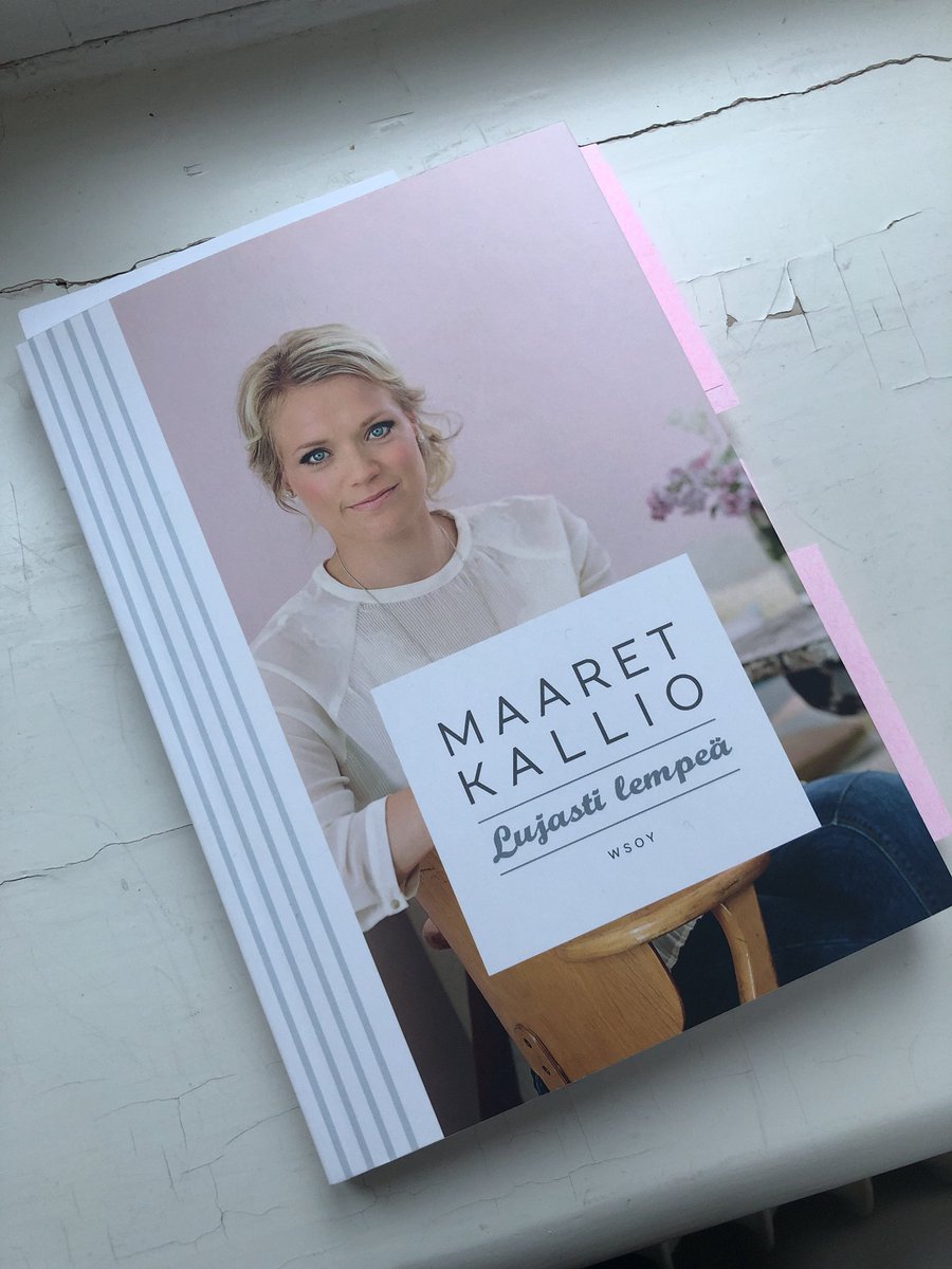 Kaikkia tunteita pitäisi saada tuntea? Ei elämässä ole tilaa. Milloin saa olla surullinen, vihainen, peloissaan ja heikko? Ei ainakaan töissä eikä varsinkaan lomalla. Positiivisuus on ainoa tunne jonka saa hyväksytysti näyttää. #lujastilempeä #tunteet