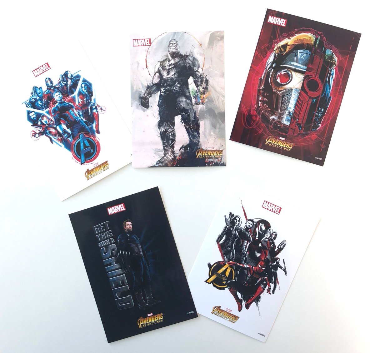 marvel_jp's tweet photo. MARVEL『#アベンジャーズ／インフィニティ・ウォー』のブロマイドくじが「ローソンプリント」で期間限定発売中！

#マーベル ヒーローたちを、トレーディングカードのように集めて楽しめる第1弾は30種類ラインナップ✨5月10日(木)まで。
5月11日(金)～は第2弾30種類が登場！ https://t.co/bhwnTx9Wt0 https://t.co/WjSF2so5Xx