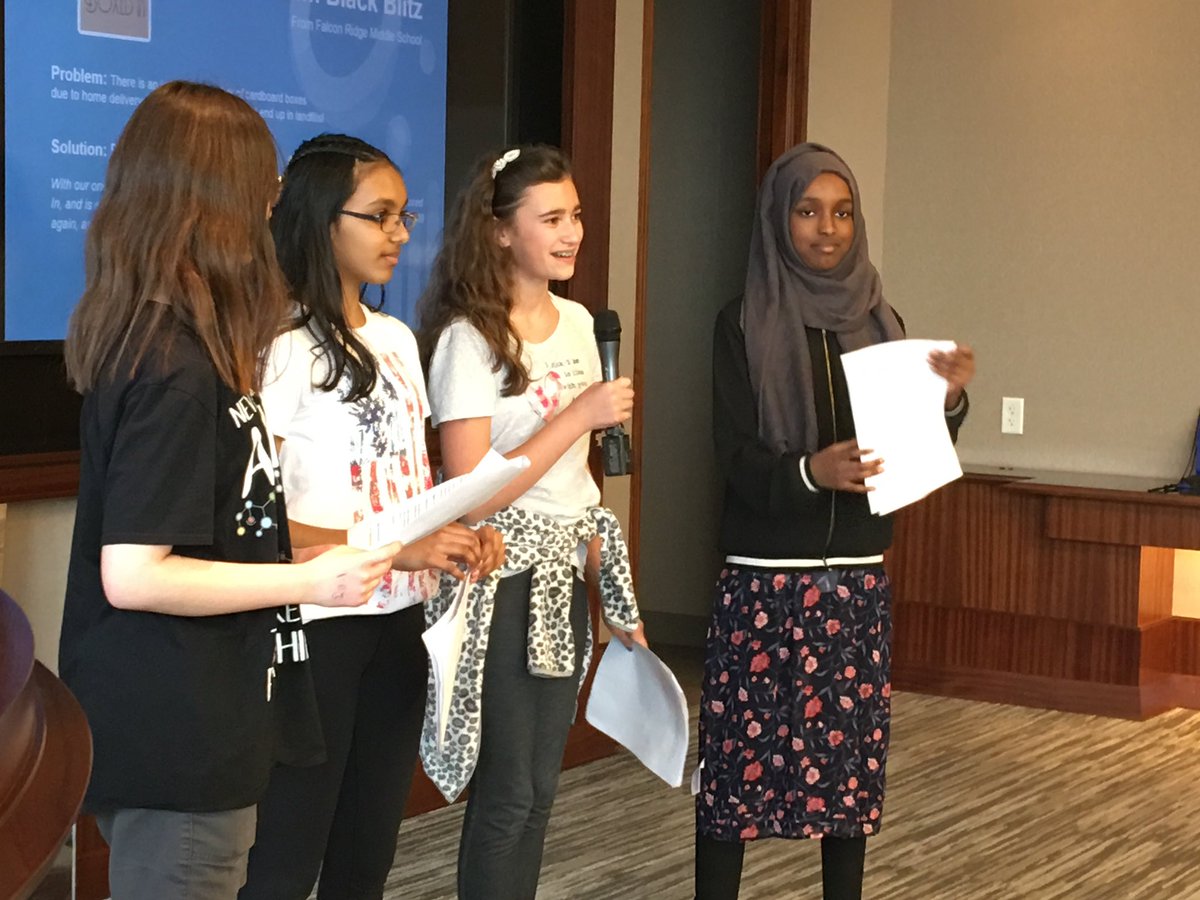 FRTechnovation's tweet photo. At US Bank Headquarters pitching our apps! @NewsAtTheRidge #TechnovationMN https://t.co/8SsdDHJghl