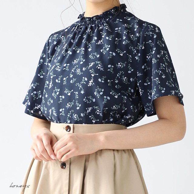 ハニーズ Honeys Ar Twitter サラッと着られるこなれトップス １枚着はもちろん ワンピやオールインワンのインナーにもぴったり ハイネックブラウス T Co Xisqrchw3b ハニーズ Honeys 花柄 ドット柄 T Co Eyiboqevfk Twitter