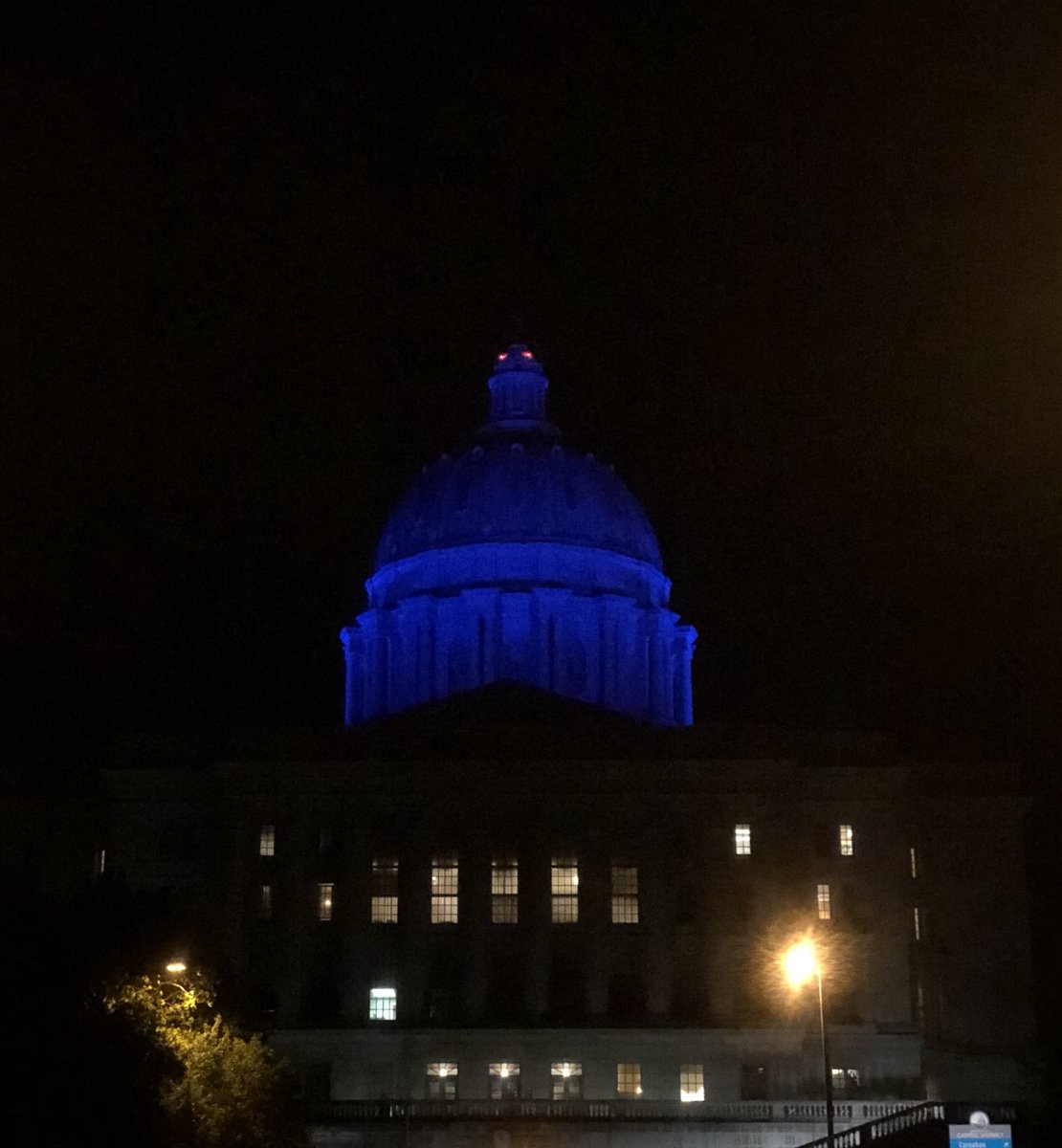 JulieMorff's tweet image. #MoCapitol #ultimate-sacrifice #LawEnforcement
