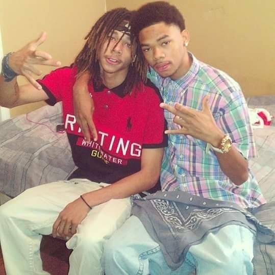 ahnc_sayless's tweet photo. dear lord why you take my niggas from me?💔
#FreeMainStreet #LongLiveTrent https://t.co/AnBA7Nv9AL