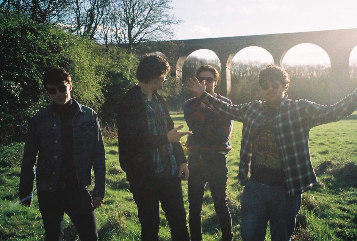 First Show!

We grace the stage for the first time <a href="/whirlingder/">Whirling Dervish</a> next thursday! We play alongside <a href="/ANIMALxMOTHERS/">@TheAnimalMothers</a> and Heel Turn.

facebook.com/events/2045275…