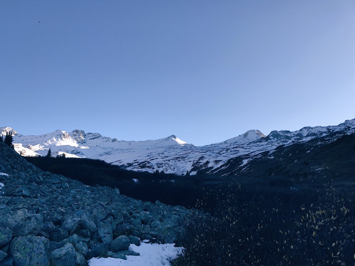 thank you college for bringing me the best backyard &amp; the prettiest mountains