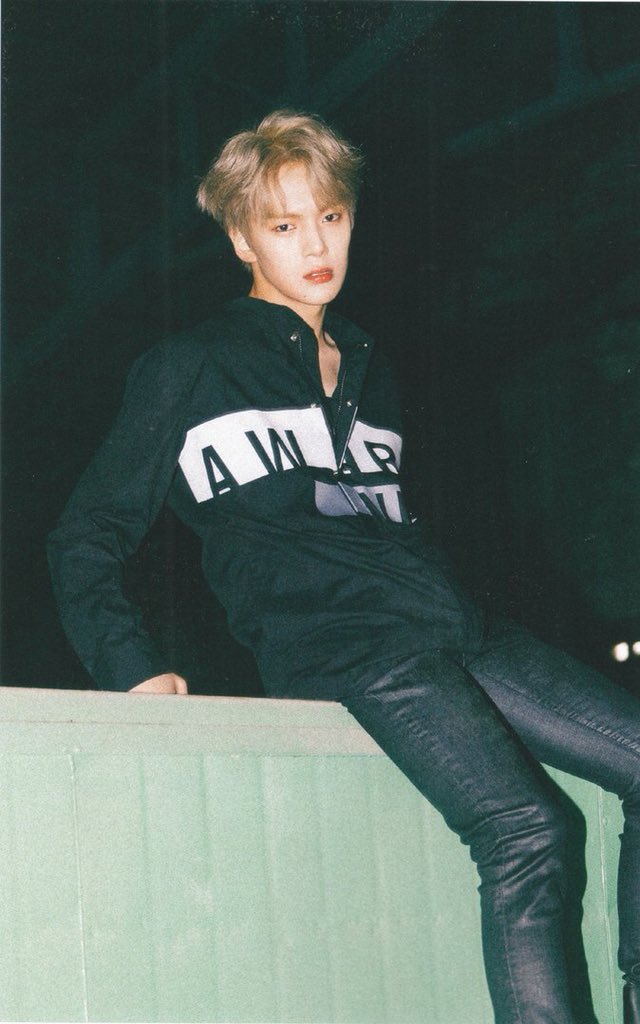 minsgallery's tweet image. 