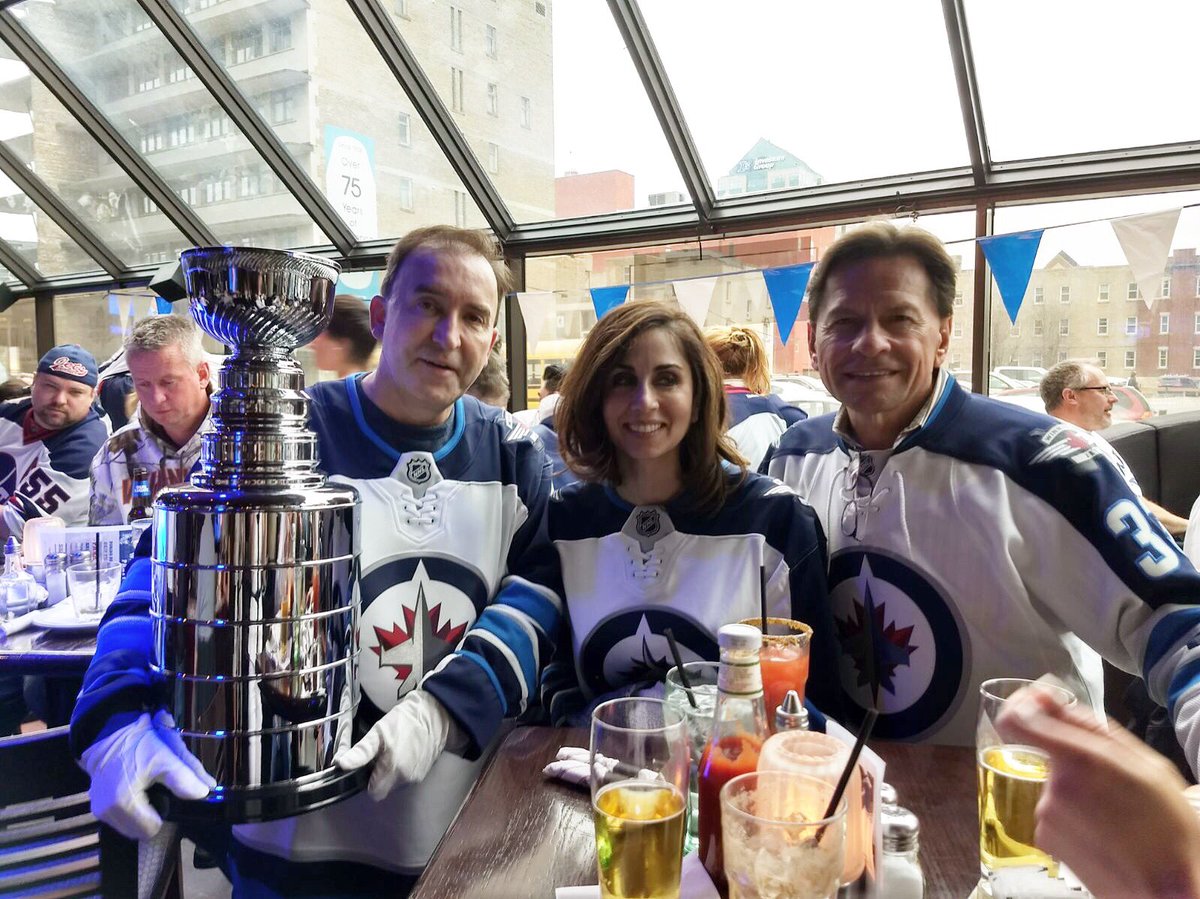 PonyCorral's tweet photo. #gojetsgo #gowpggo #wearewinnipeg #wpgwhiteoutparty #nhlplayoffs #winnipeg #hockeyfan https://t.co/gjkBgvCr2F