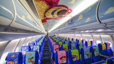 JWJasea's tweet photo. Well we definitely know what airline we’re flying to get around China on our next Disney trip! This #ToyStory themed airplane looks so fun! #ToyStoryAirplane #DisneyPixar #ToyStoryLand 

https://t.co/xgDD3XO8de https://t.co/Me4WbADjc9