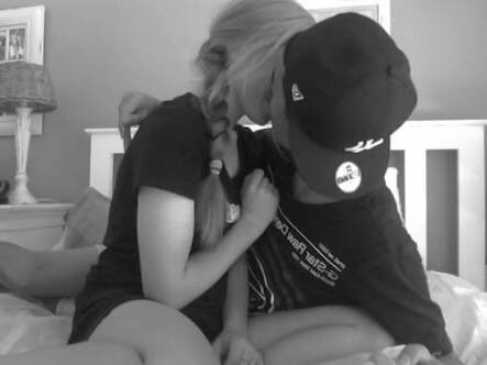 SamTurnerz's tweet photo. Meu bb...amor da minha vida https://t.co/wgf8ytIIno