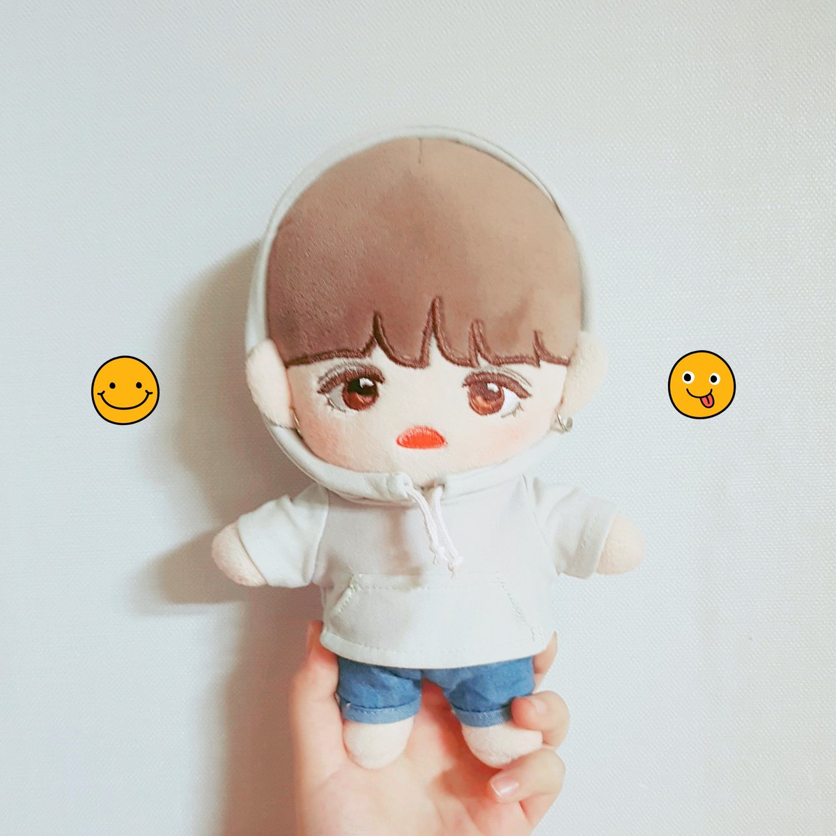Lur_love's tweet photo. @mmmdang 안녕하세요! 이벤트로 받았던 옷이 도착했습니다😆 전 체리원피스만 부탁드렸는데 후드티와 망토도 왔네요..!!!ㅠ ㅠ🙈🌸옷 다 이뻐서 마음에 들고 넘 많이 챙겨주셔서 감사해요💓💖 https://t.co/oWQ8DYp3vj