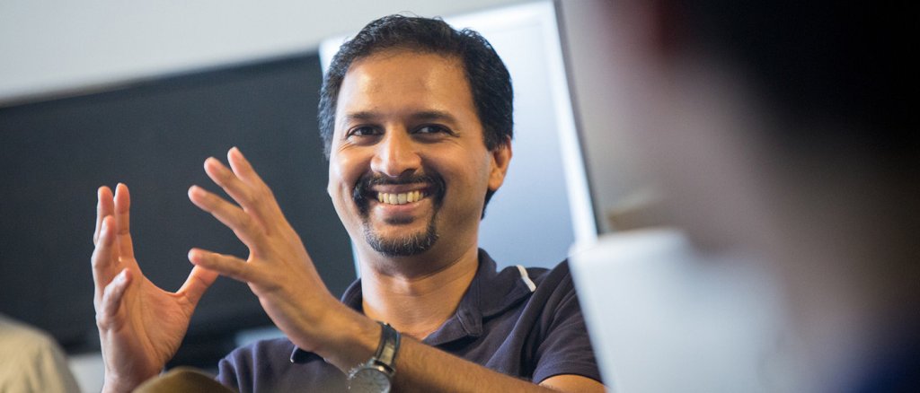 Innovation2's tweet image. Deep learning computers routinely defeat their human counterparts in diagnosing heart failure, detecting various cancers and predicting their strength #deeplearning #computationaltools #heartfailure #cancer #CWRU innovationtoronto.com/2018/05/deep-l…
