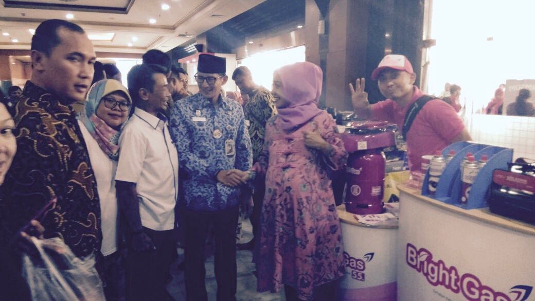 d_gorgi's tweet photo. Go PINK!!! https://t.co/Gcf4HNUJUU