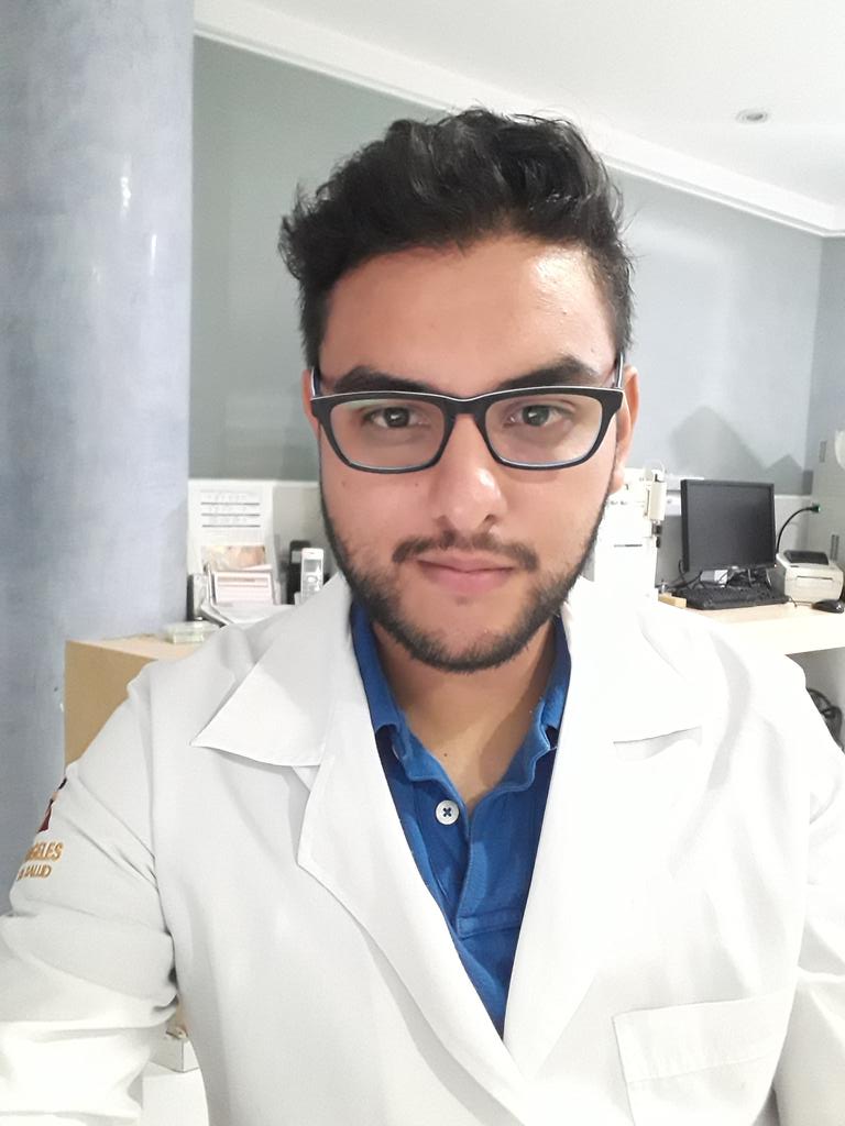 AarongoACID's tweet image. First day 👨‍🔬