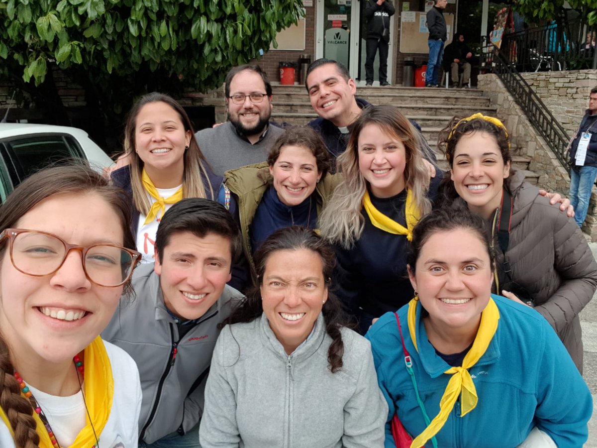 🏞️Testimonio #MisionesRC | Samantha: “El #CaminodeSantiago es un lugar especial para experimentar la presencia de Dios” lomasrc.blogspot.com/2018/04/Samant…👣
