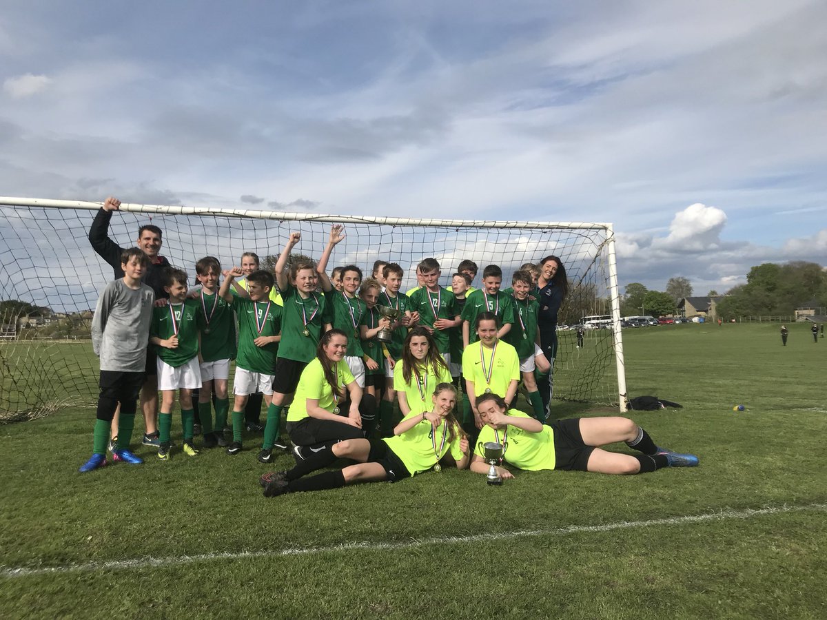 HorsforthSports's tweet photo. A fantastic double win for the year 7 boys and U15 girls in the Leeds Cup Final! The boys beat Morley 5-2 and the girls beat Woodkirk 2-1! Amazing @HorsforthSports @HorsforthSchool https://t.co/BAzLa61iB9