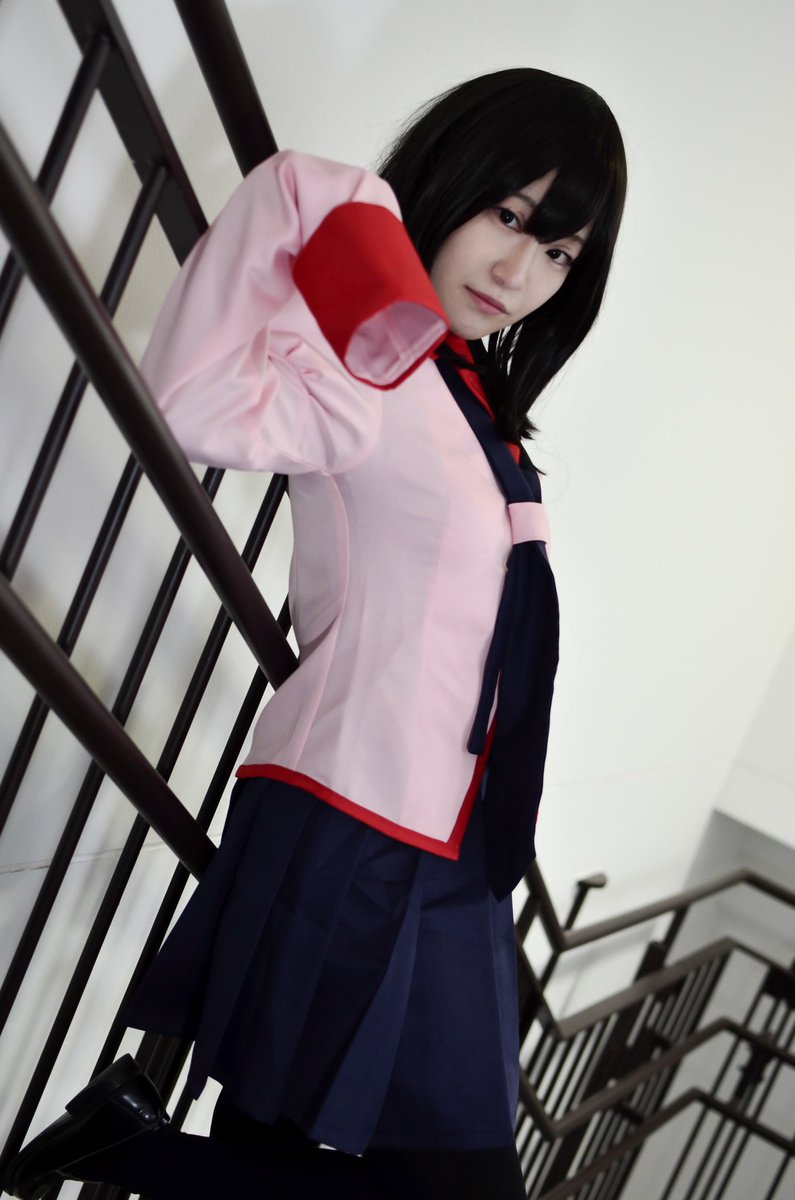 萌猫 コスプレ 忍野扇 阿良々木先輩 交差点の信号が 全て赤になる瞬間があるのをご存じですか Photo Akabane 01 5月1日は扇の日 化物語 終物語