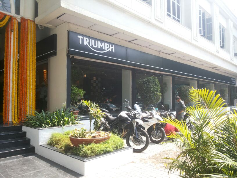 IndiaTriumph's tweet photo. It is a moment of pride for us as Triumph Pune completes Fantastic 4 years in India. Cheers to many more years of championing the passion for delivering an exceptional riding experience. #Fantastic4 #TriumphPune #ForTheRide https://t.co/aYAa6SgsEj