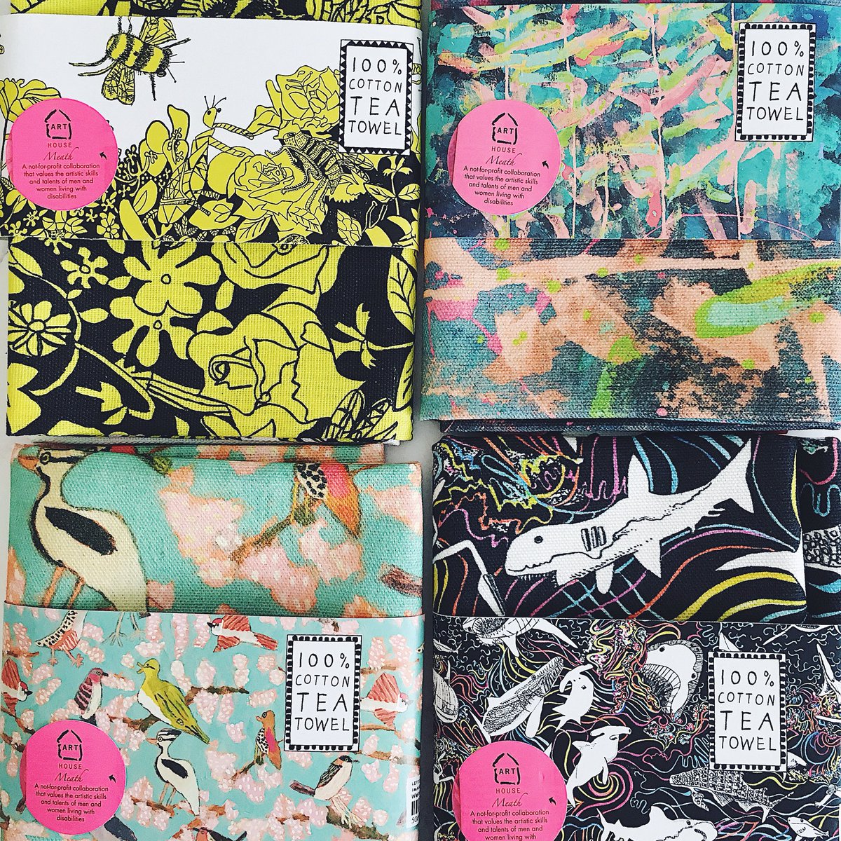 We LOVE the selection of 100% cotton @arthousemeath tea towels we have in stock 💖 Because if you have to do the washing up you might as well do it in style 🤩💕#honestabode #arthousemeath #teatowel #teatowels #smallbusiness #shopsmall