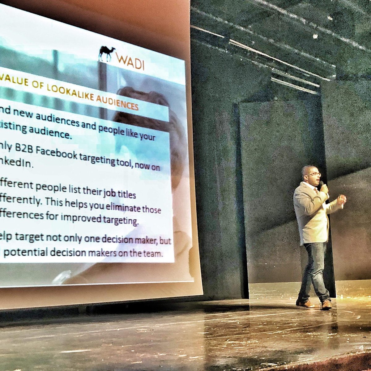 dcstpaul's tweet image. Lessons for creative communicators from #ILAdtech18 on the blog now! Powerful stuff from @YoelTIsrael on using #LinkedIn, from @moat on the attention economy, and more: bit.ly/fcpAdTech  #adtech