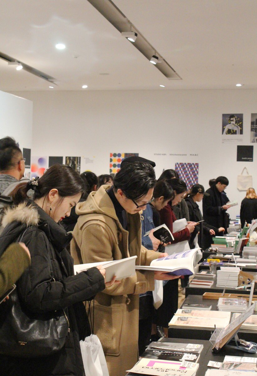 tabf_info's tweet photo. ＜#UE10＞韓国・ソウルのアートブックフェア「Unlimited Edition」が、今年もBuk Seoul Museum of Artにて10/20,21の2日間開催されます。現在オフィシャルサイトでは、ブース出展の申込を受付中！【締切：5/16(水)】詳細・申込は：https://t.co/55LBp4YBxI #seoulartbookfair https://t.co/NByzTW4kU4