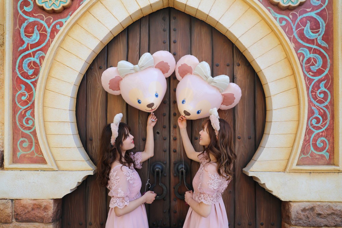 あいにゃん 今日はディズニーシーの写真スポットをご紹介 誰でも ほんのひと手間によって どこで撮っても どんなポーズをしても可愛い写真が撮れちゃう 詳しくはyoutubeを見てね T Co Perdlzwcbp T Co Vqvyzflzqj