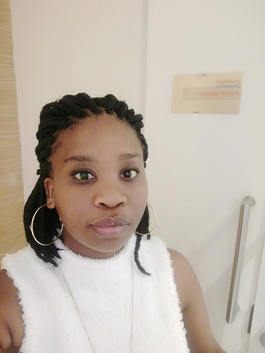 ModoP88's tweet photo. Out @the_dti today to discuss the new @Yes4YouthZA programme that aims to create over 1 million jobs for youth over the next 3 years.
 
@TashmiaI is the CEO of the programme and she broke it down for us. What a QUEEN! 👑😭🇿🇦❤️

I believe in Y.E.S
#LetsWorkMzansi 🚧 https://t.co/v1Qx2e2AKM
